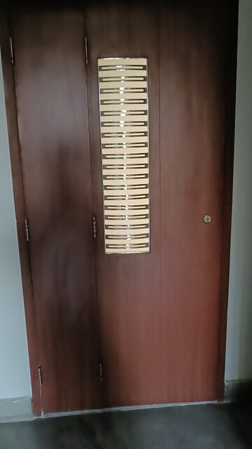 Building Lobby in 2 BHK Apartment at Atlanta Manor, Malad East – for Rent