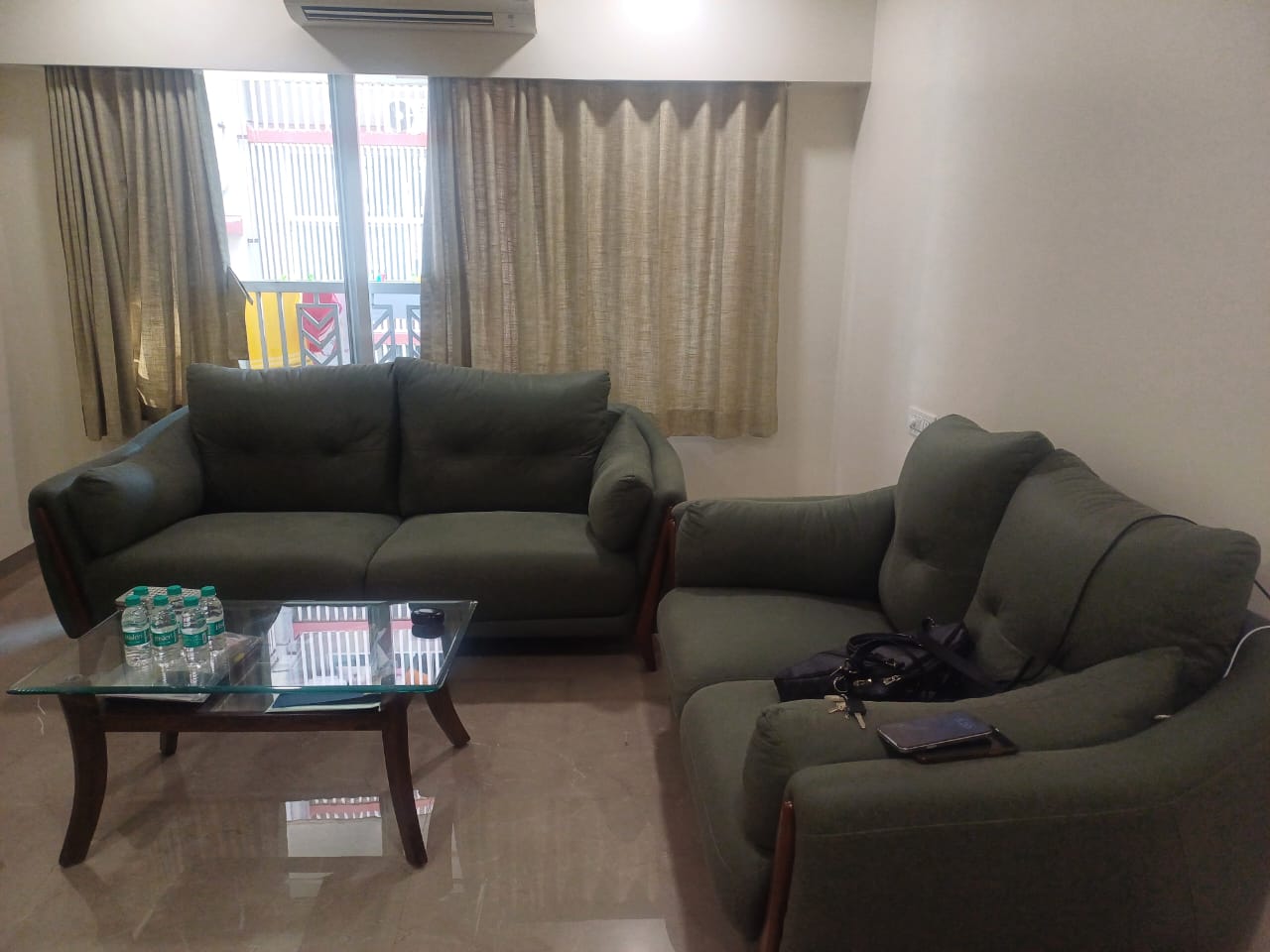 2 BHK Apartment For Rent in Parinee Aria
