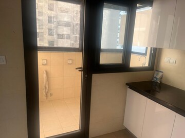Room in 3 BHK Apartment at Sobha City Gurgaon, Sector 108 – for Rent