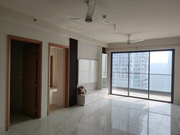 Room in 3 BHK Apartment at M3M Heights, Sector 65 – for Rent