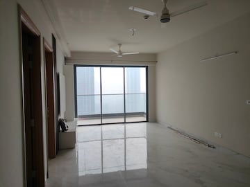 Room in 3 BHK Apartment at M3M Heights, Sector 65 – for Rent