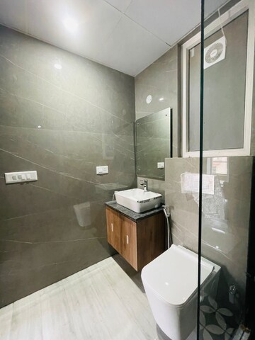 Kitchen in 1 BHK Builder Floor at Sector 39 – for Rent