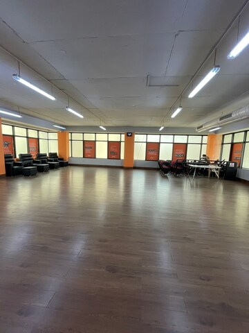 Commercial Showroom 6750 Sq.Ft. For Rent in Andheri West Mumbai  8158432