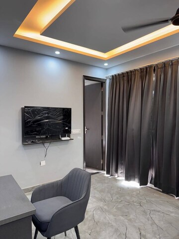 Master Bedroom in 2 BHK Builder Floor at Sector 5 – for Rent