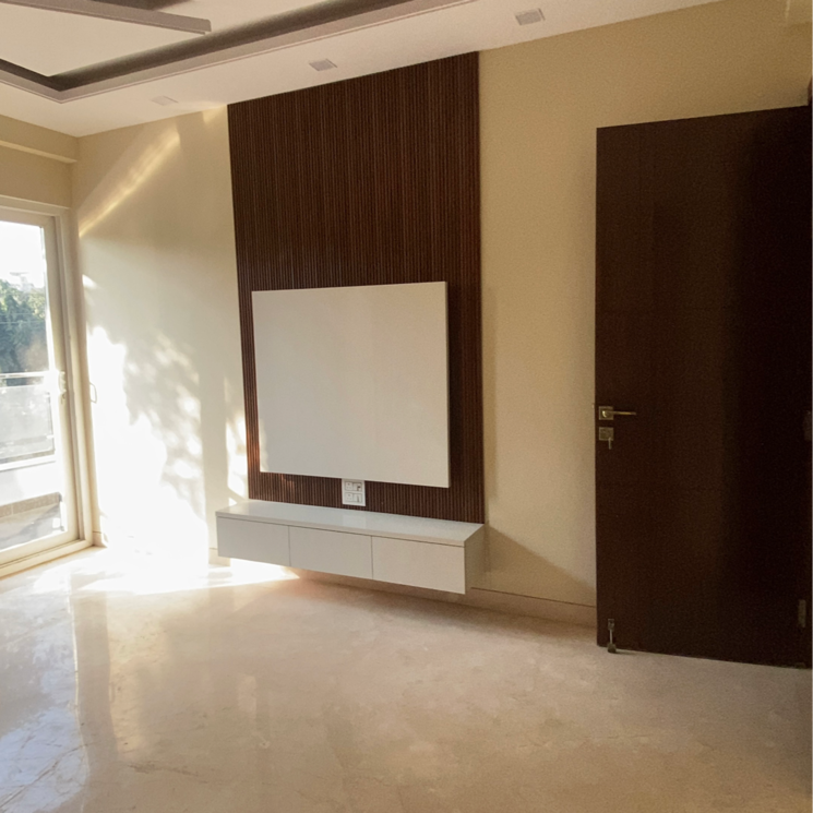 Room, sector 56 4 Bedroom 277 Sq.Yd. Builder Floor In Sector 56 Gurgaon 8158558