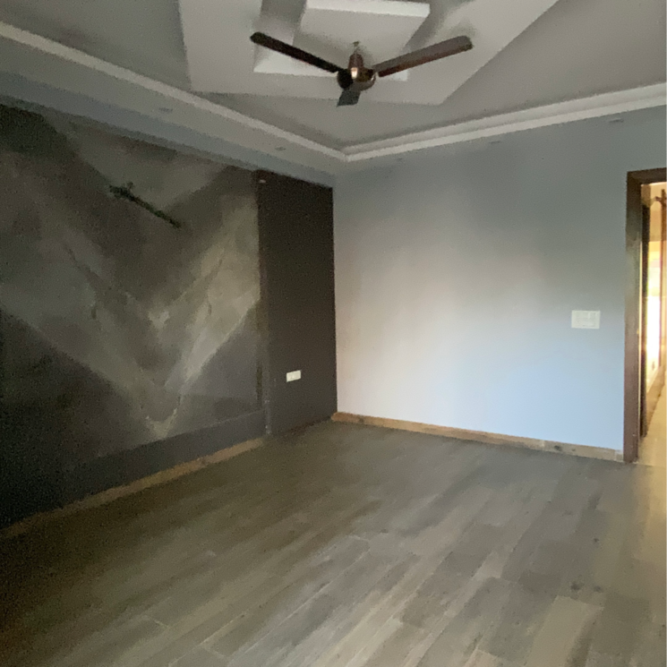 Room, sector 56 4 Bedroom 277 Sq.Yd. Builder Floor In Sector 56 Gurgaon 8158558