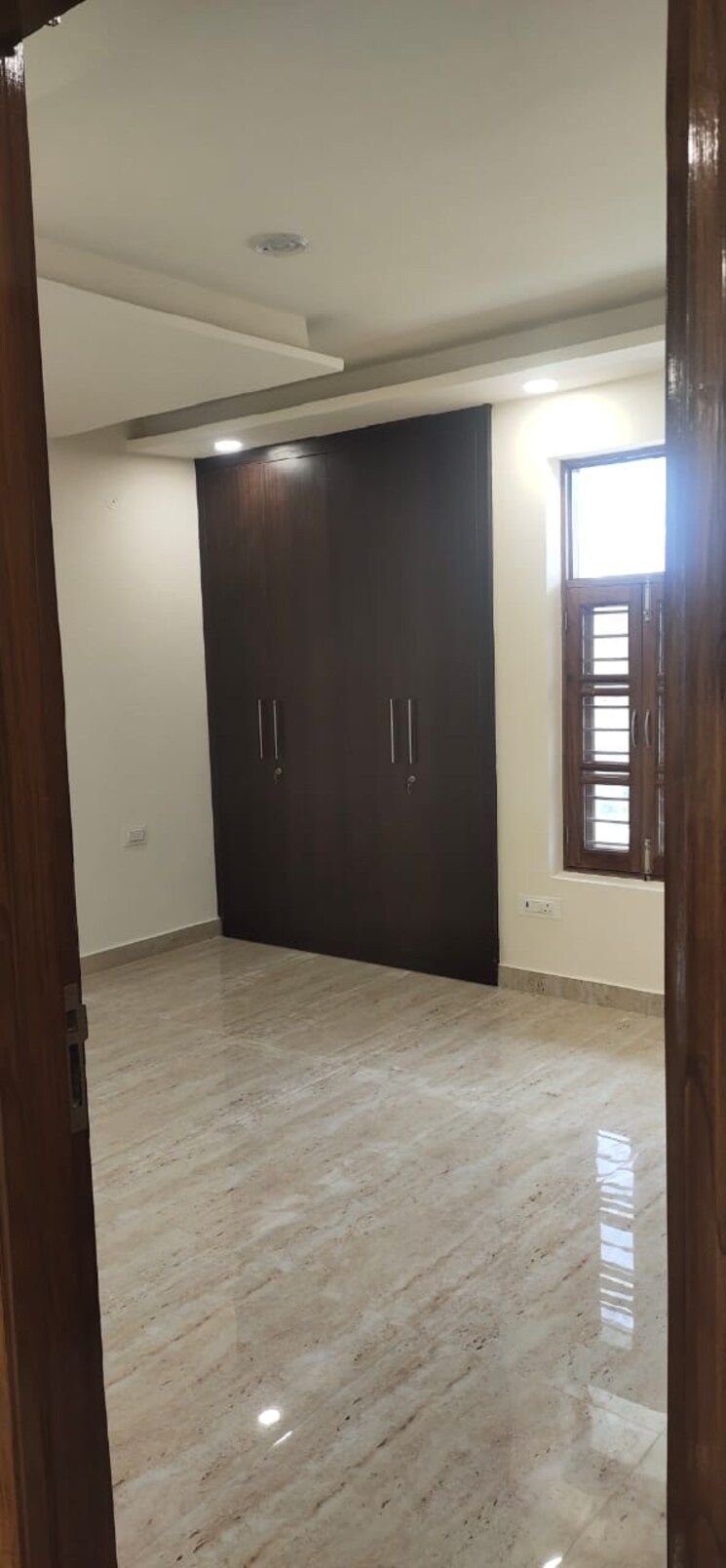 Room, sector 98 3 Bedroom 137 Sq.Yd. Builder Floor In Sector 98 Faridabad 8158497