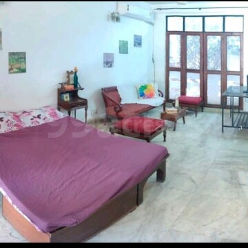 Bedroom in 3 BHK Builder Floor at Sector 26a – for Rent
