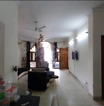 Living Room in 3 BHK Builder Floor at Sector 26a – for Rent