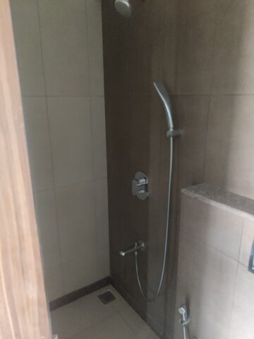 Furnished Amenities in 2 BHK Apartment at Shapoorji Pallonji Vicinia, Powai – for Rent