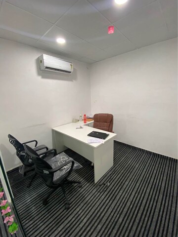 Team Area in  Office Space at Scheme 140 – for Rent