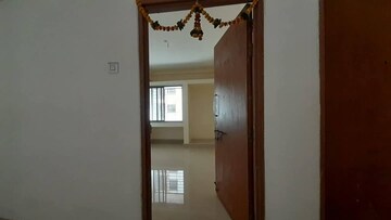 Room in 1 BHK Apartment at Taloja – for Rent