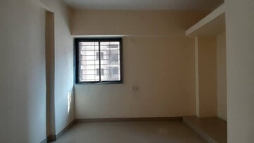 Room in 1 BHK Apartment at Taloja – for Rent