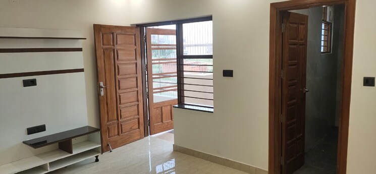 Room, sector 88 3 Bedroom 125 Sq.Yd. Builder Floor In Sector 88 Faridabad 8158602