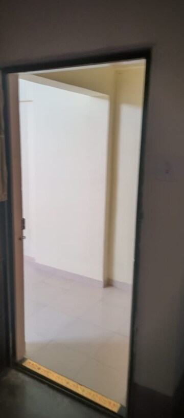 Room in 2 BHK Apartment at Sneh Akshay Nagar Phase III, Pimple Nilakh – for Rent