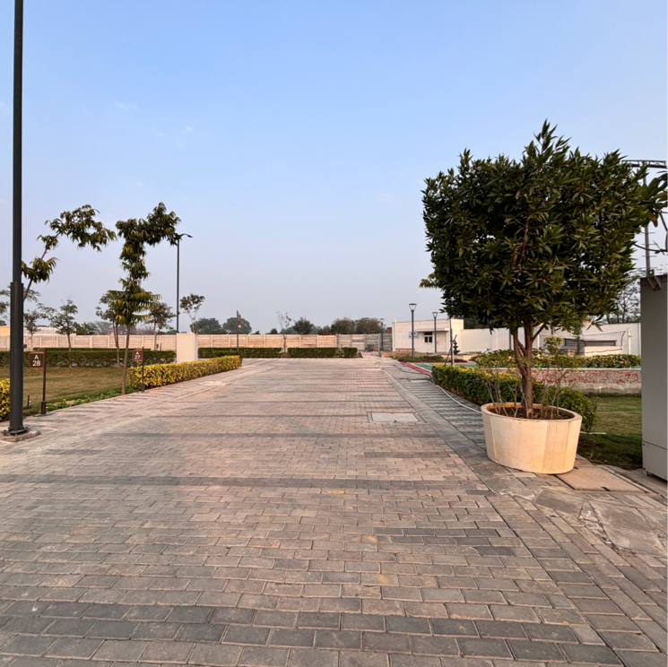 Exterior View, bptp-district-3  130 Sq.Yd. Plot In Sector 85 Faridabad 8158772