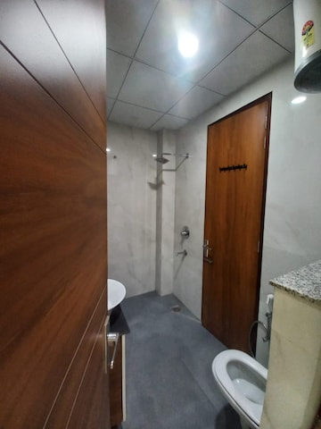 Furnished Amenities in 3 BHK Builder Floor at Sector 12a – for Rent
