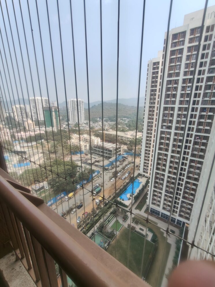 Balcony, micl-aaradhya-highpark-project-2-of-phase-1 1 Bedroom 387 Sq.Ft. Apartment In Dahisar East Mumbai 8158763