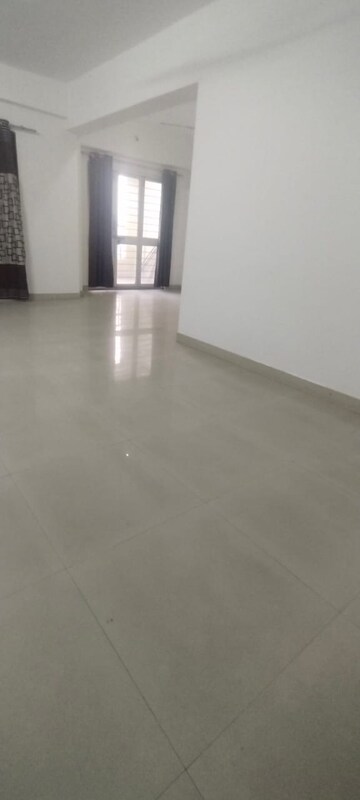 Room in 2 BHK Apartment at Taneshq Lemon Blossom, Balewadi – for Rent