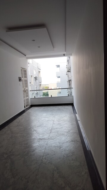 Room in 3 BHK Builder Floor at Kagaznagar – for Rent