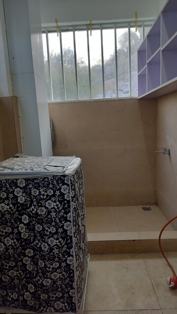 Bedroom in 3 BHK Builder Floor at Kagaznagar – for Rent