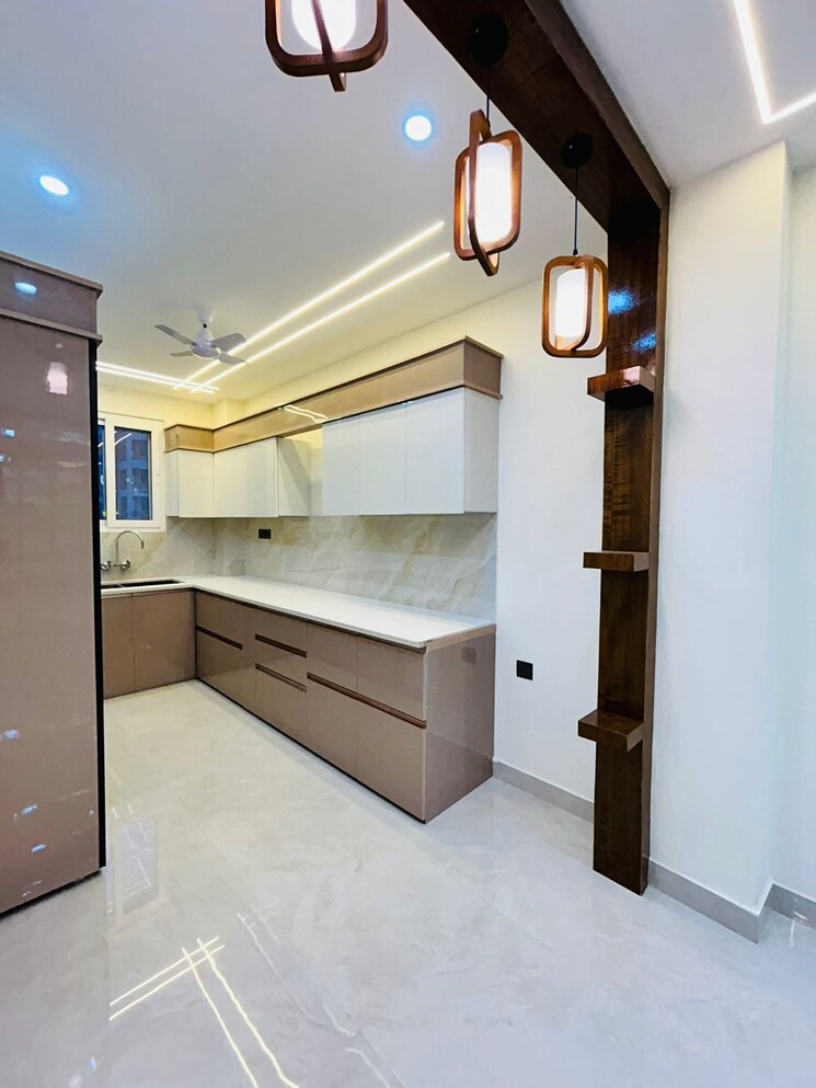 Kitchen, gms road 3 Bedroom 1500 Sq.Ft. Builder Floor In Gms Road Dehradun 8158841