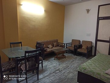 1 BHK Builder Floor For Rent in Sector 28