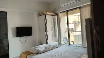 Building Lobby in 3 BHK Builder Floor at Vakola – for Rent