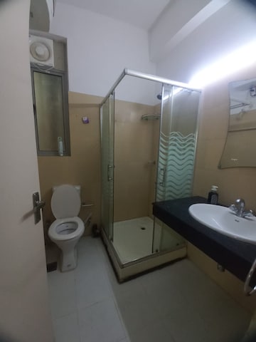 Bathroom in 2.5 BHK Apartment at Pioneer Park Phase 1, Sector 61 – for Rent