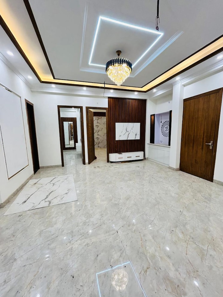 Room, gms road 3 Bedroom 1450 Sq.Ft. Builder Floor In Gms Road Dehradun 8158869