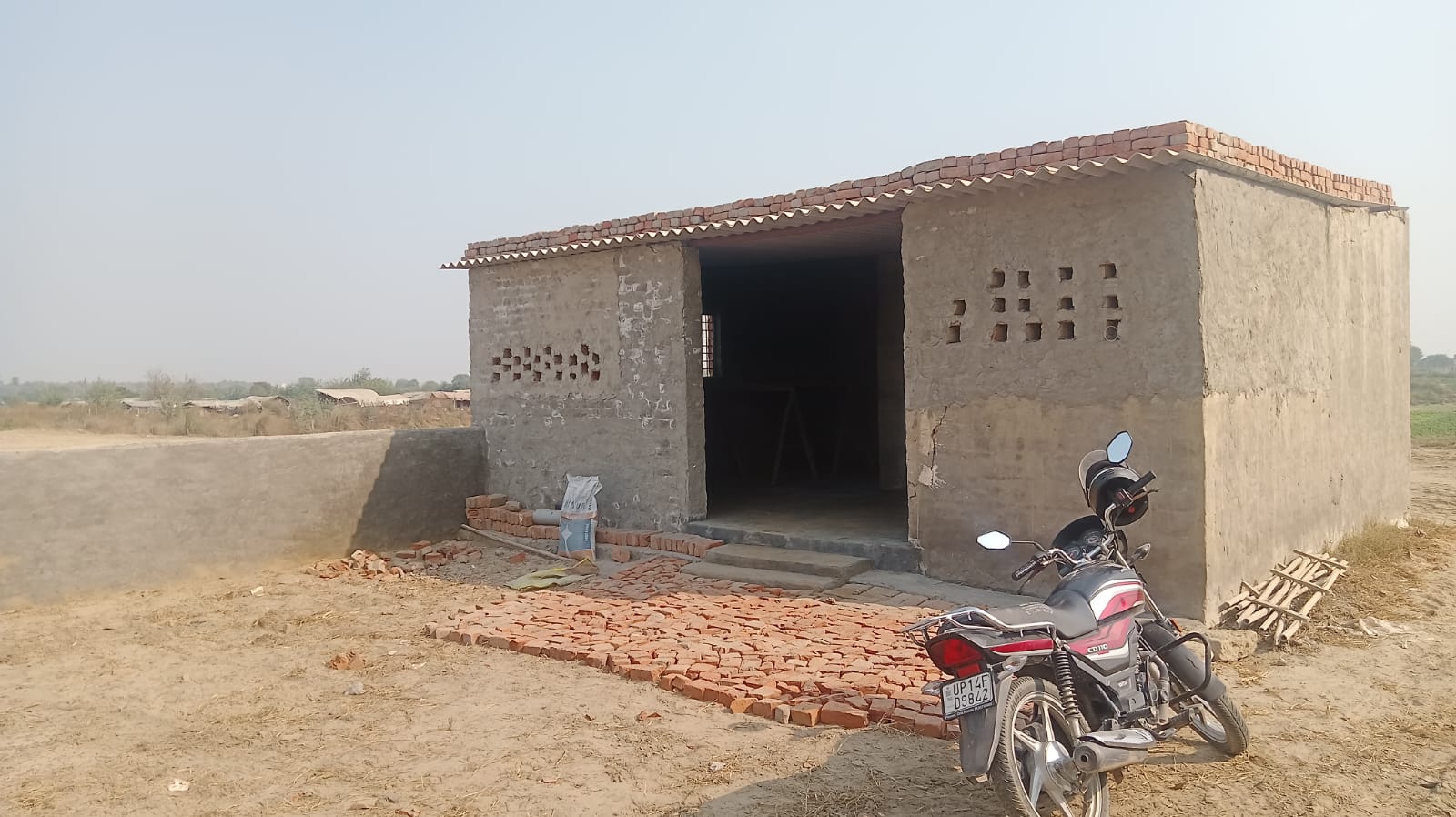 Plot For Sale in Advant Enclave Sector 143