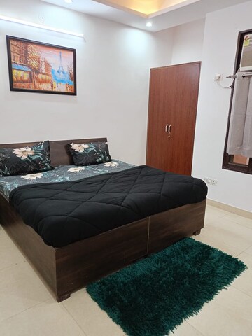 Bedroom in 1 BHK Builder Floor at DLF City Phase III, Sector 24 – for Rent