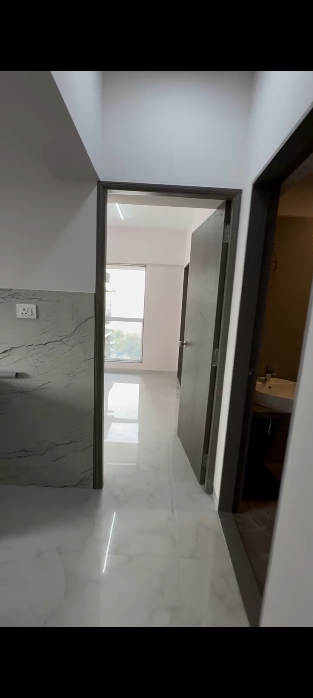 1 BHK Apartment For Sale in Blue Ozone Heights