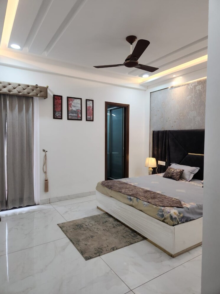 Bedroom, gmada aerocity 3 Bedroom 120 Sq.Yd. Builder Floor In Gmada Aerocity Zirakpur 8158911