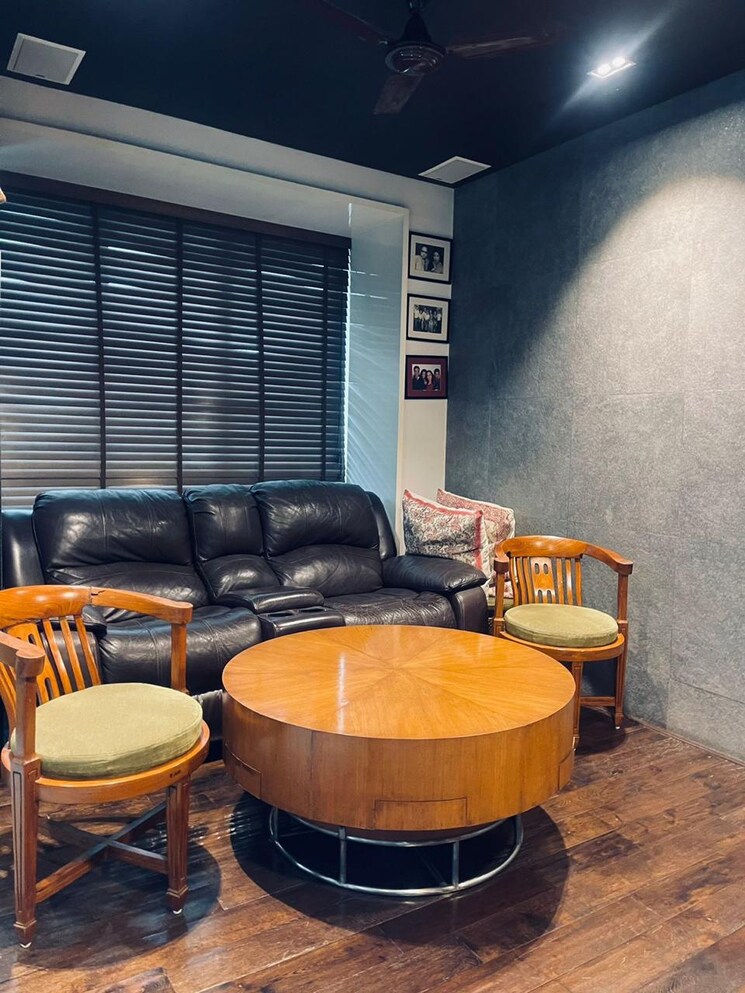 Master Bedroom, oberoi-realty-woods 2.5 Bedroom 977 Sq.Ft. Apartment In Goregaon East Mumbai 8158942