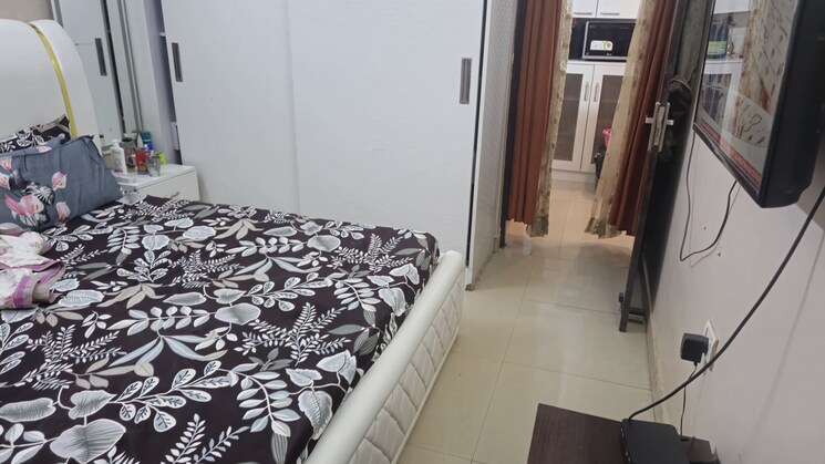 Room, pratap vihar 3 Bedroom 1310 Sq.Ft. Builder Floor In Pratap Vihar Ghaziabad 8159017