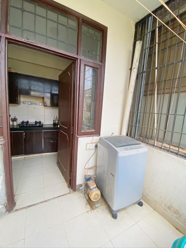 Balcony, sector 52 3 Bedroom 1650 Sq.Ft. Builder Floor In Sector 52 Gurgaon 8158988