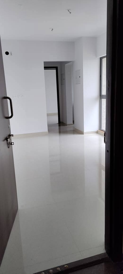 1 BHK + Pooja Room 610 Sq.Ft. Apartment in Lodha Lakeshore Greens