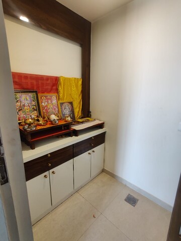 3 BHK Apartment at Hiranandani Eagleridge Wing B, Ghodbunder Road – for Sale