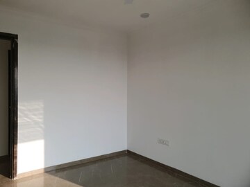 Room in 3 BHK Apartment at The Park Residency Andheri, Andheri West – for Rent