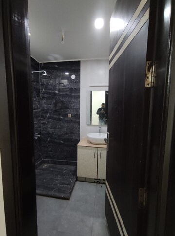 Bathroom in 3 BHK Apartment at Vasant Kunj – for Rent