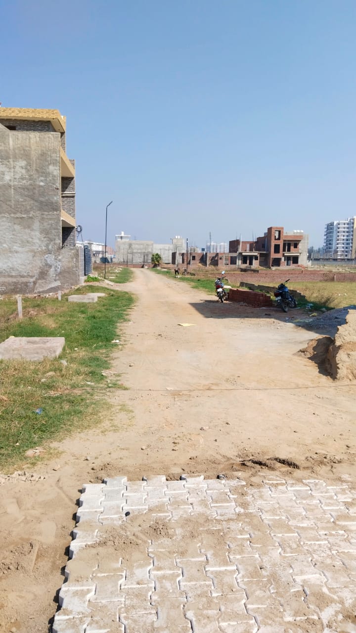 Plot For Sale in Alamor Homes