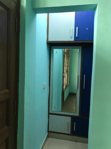 Furnished Amenities in 1 BHK Builder Floor at Sector 51 – for Rent