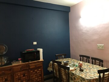 Living Room in 1 BHK Builder Floor at Sector 51 – for Rent