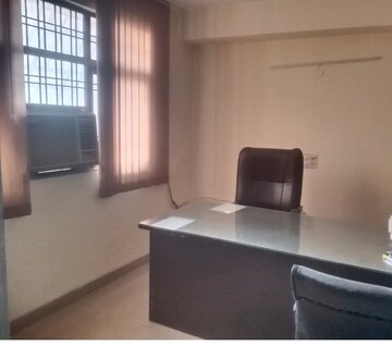 Floor Plan in  Shop at Laxmi Nagar – for Rent