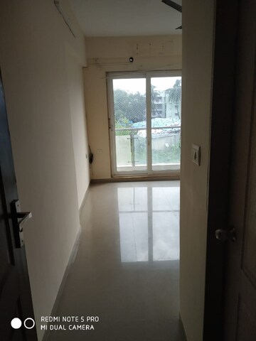 Room in 2 BHK Apartment at Santacruz West – for Rent
