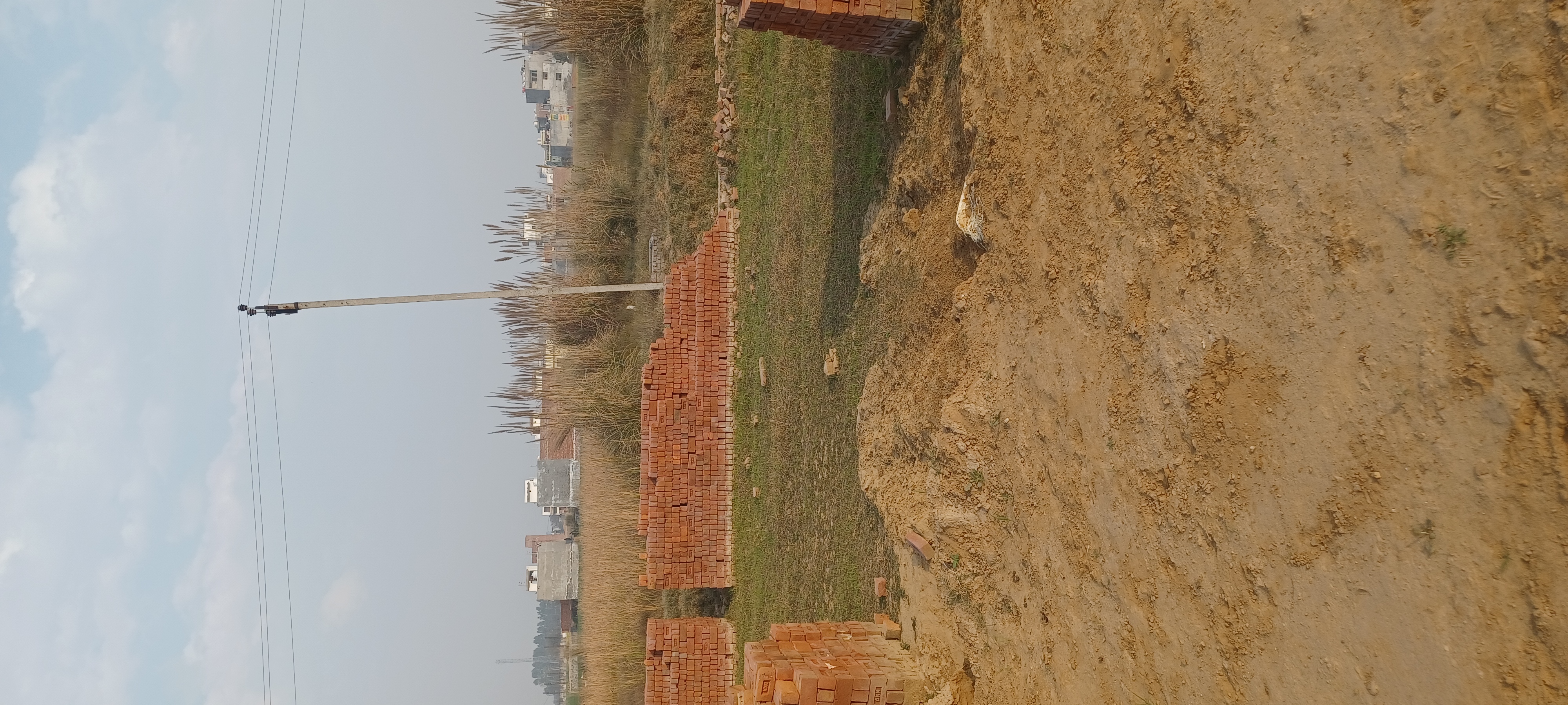 Plot For Sale in Parbhat Road
