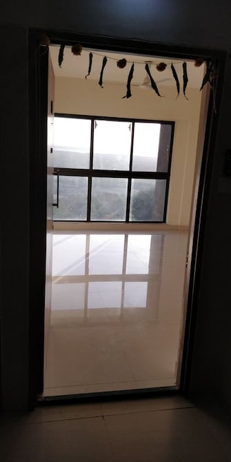 2 BHK Apartment For Rent in Rustomjee Meridian Kandivali West Mumbai  8159332