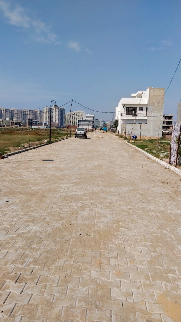 Exterior View, patiala road  127 Sq.Yd. Plot In Patiala Road Zirakpur 8159372