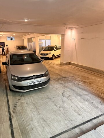 Parking in  Office Space at Aliganj – for Rent